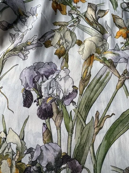 Alexander McQueen Woman's Sz 38 US Sz 2 Meadow Floral Print 100% Silk Pajama Top - Picture 8 of 13